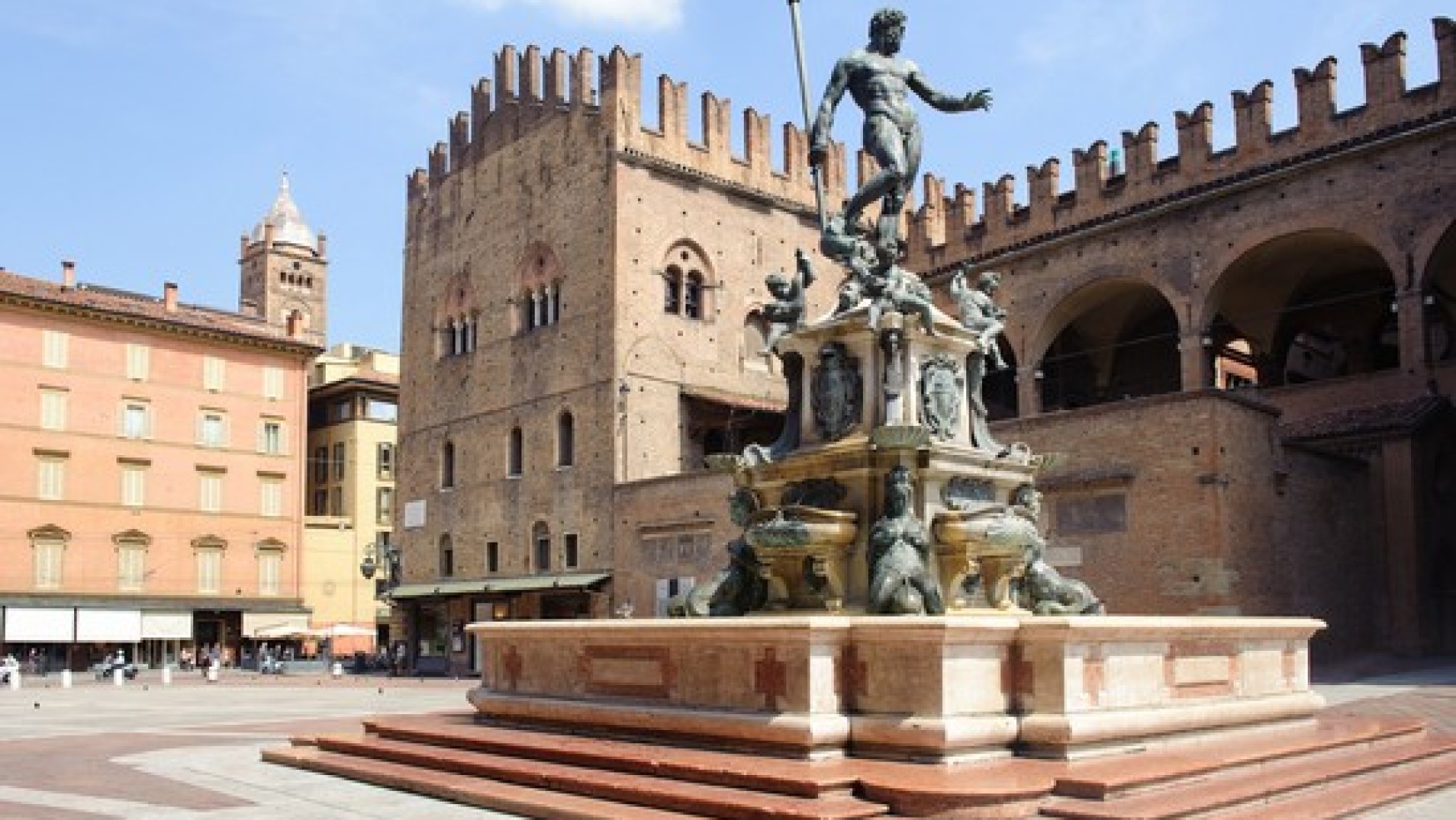 IL GIGANTE DI BOLOGNA  VITTIMA DELL’INCURIA