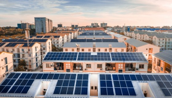 COMUNITA’ ENERGETICHE RINNOVABILI: ACCORDO TRA INTESA SANPAOLO ED ENEL X (76 MILIARDI)