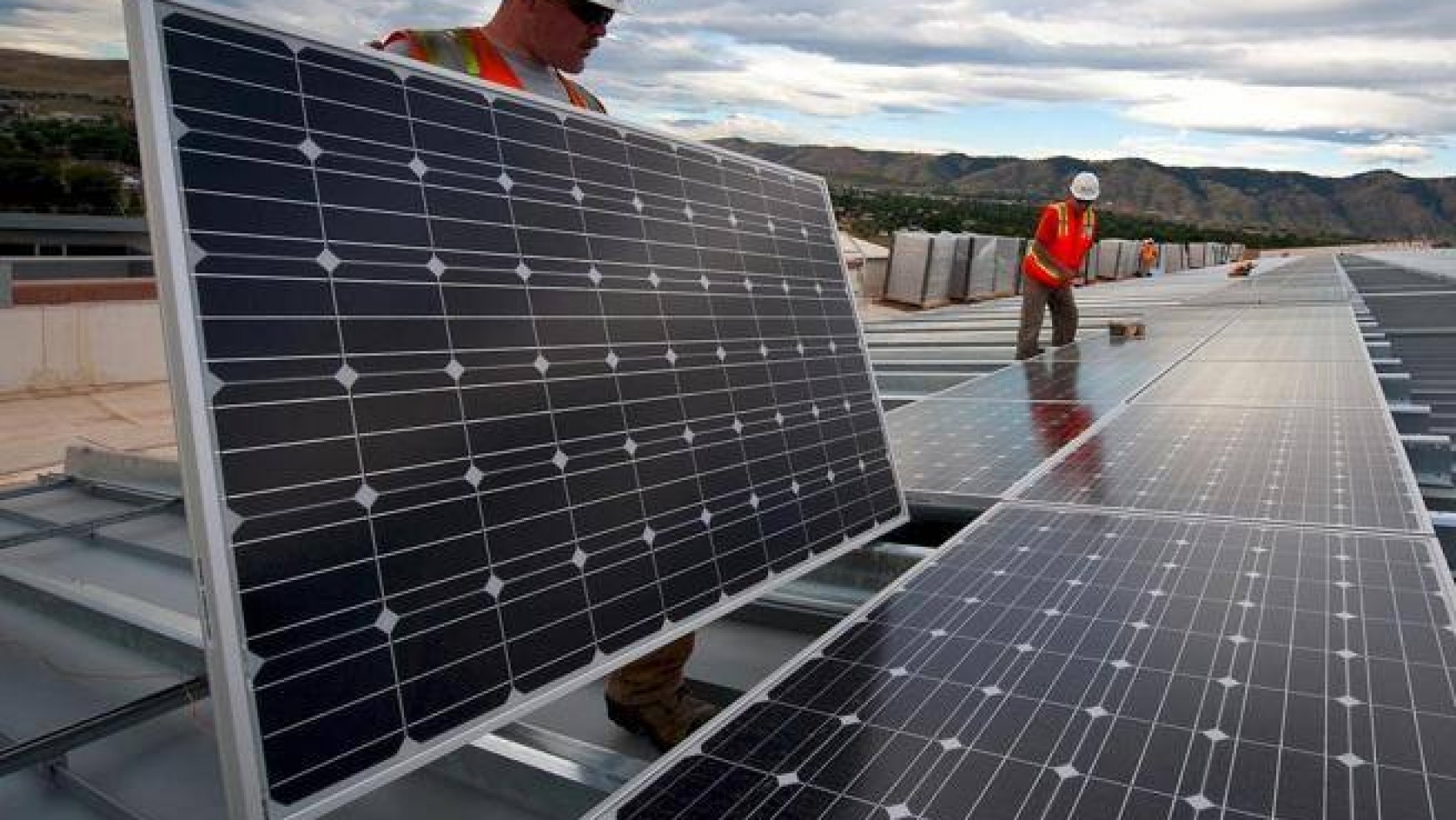 UN IMPIANTO FOTOVOLTAICO DI ENEL X PER TIM NELLA CENTRALE TELEFONICA DI PISA