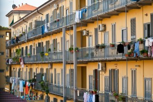 Italian flats with clotheslines