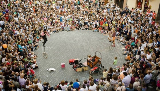 I GIOVANI TRA FESTIVAL CULTURALI E SOCIAL MEDIA: DUE RICERCHE PROMOSSE DA INTESA SANPAOLO