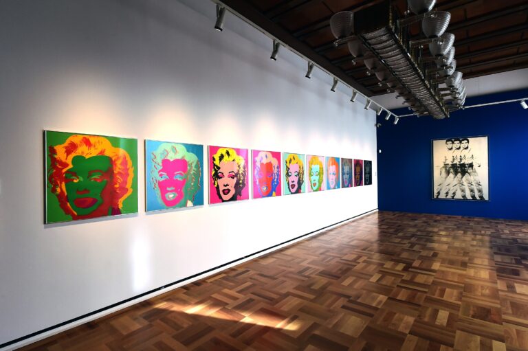 NAPOLI, GALLERIE D’ITALIA DI INTESA SANPAOLO:  LA MOSTRA-DOSSIER SU ANDY WARHOL PROROGATA FINO AL 4 MAGGIO