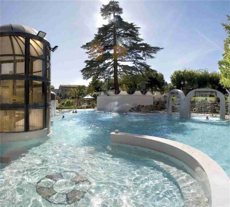 LE ACQUE CHE CURANO: IL TAR INTERVIENE SULLA DISPUTA FRA TERME E SPA. LA DIFFERENZA STA NELLE PROPRIETA’ TERAPEUTICHE