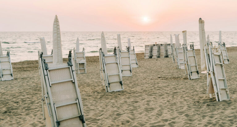 STESSA SPIAGGIA, STESSO MARE: L’EQUA REMUNERAZIONE AI BALNEARI. SANZIONI DELL’UE?