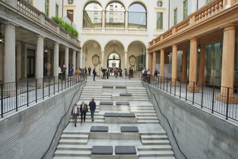 TORINO, ALLE GALLERIE D’ITALIA NUOVA MOSTRA FOTOGRAFICA DEDICATA A CARRIE MAE WEEMS: UNA SELEZIONE DI  CENTO OPERE