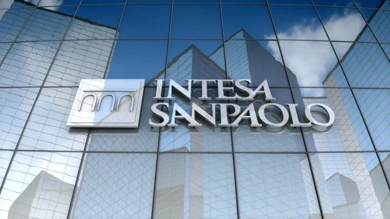 INTESA SANPAOLO, PRIMO TRIMESTRE 2025: UTILE DI 2,6 MILIARDI CON INNOVAZIONE TECNOLOGICA E TRANSIZIONE AMBIENTALE